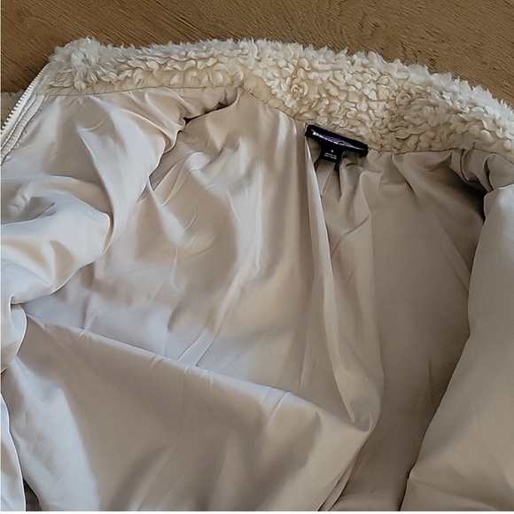 Patagonia Retro-X Fleece Coat. Excellent Condition. - Picture 5 of 7